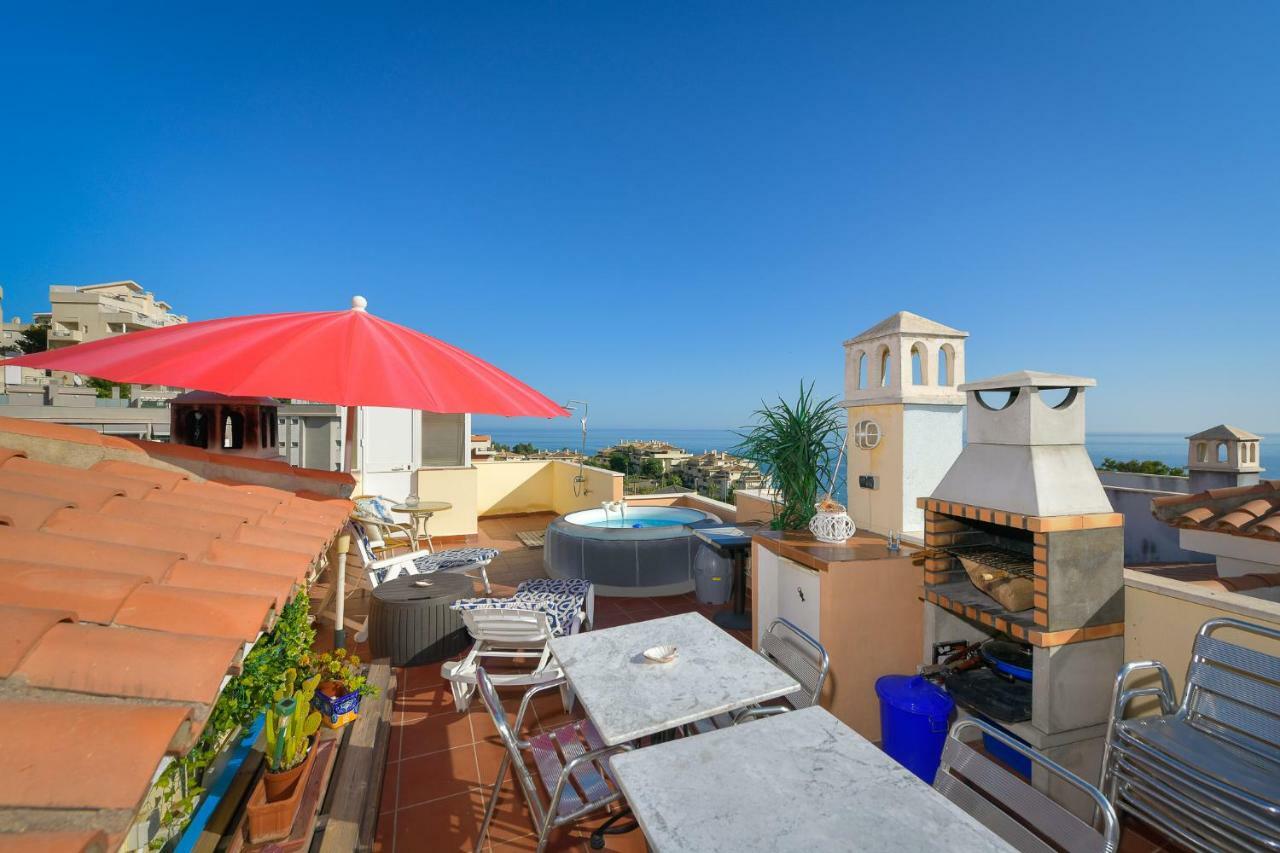 Bluebenalmadena 200Meters From The Beach With Jacuzzi And Rooftop Terrace (Adults Only) المظهر الخارجي الصورة